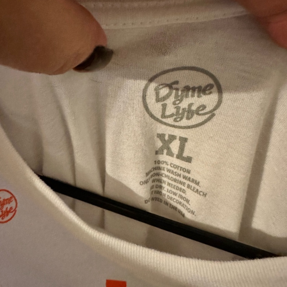 Mens T shirt Miami Hurricanes Football size XL - Picture 2 of 2